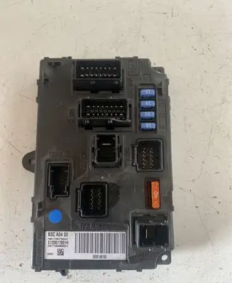 Peugeot 407 Fuse box set S120017001H