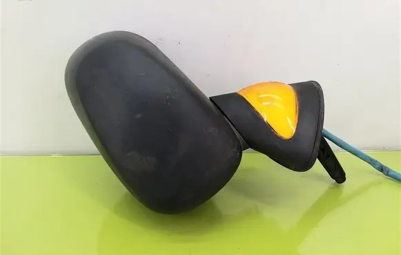 Renault Modus Front door electric wing mirror