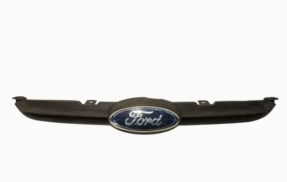 Ford Fiesta Front bumper upper radiator grill 8A618200B