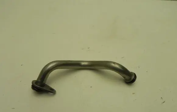 Volkswagen Golf VII EGR valve line/pipe/hose 04E145735C VD7762