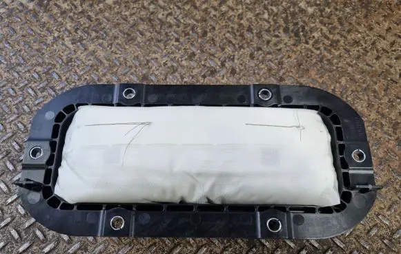 Volvo XC40 Passenger airbag 32227140 P32227140