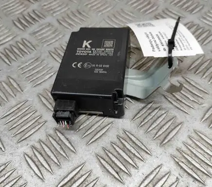 Toyota Yaris Tire pressure control unit MB1584005062 897600D030