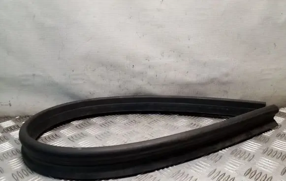 Audi Q5 SQ5 Engine compartment rubber 8R0823723B