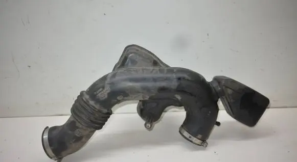 Subaru Outback (BS) Intake resonator B045