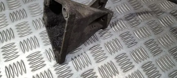 Audi A6 S6 C5 4B Engine mounting bracket 4B0199308 54313