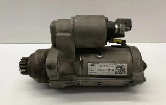 Volkswagen Caddy Starter motor 0AM911023H
