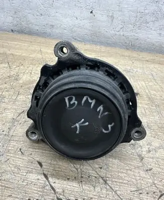 BMW 3 F30 F35 F31 Engine mount bracket 6787657