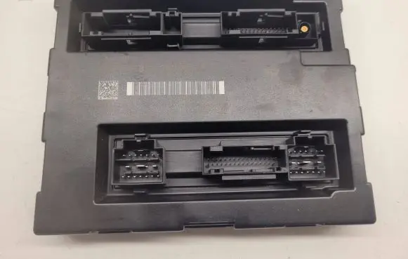 Audi A4 S4 B8 8K Comfort/convenience module 8K0907064A 00002001 5DK00991810