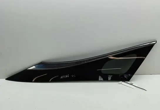 Lexus RX V Rear side window 6271048470