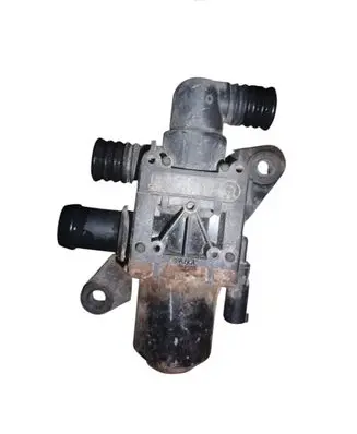 BMW 5 E60 E61 Coolant heater control valve 6911797