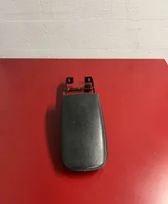 BMW X3 F25 Armrest 10500650