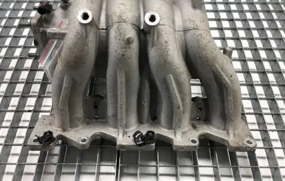 Hyundai i30 Intake manifold G4GC