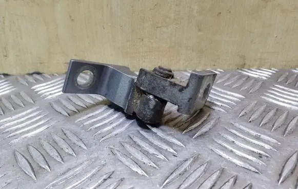 Audi A4 S4 B8 8K Rear door upper hinge 8K0831401E