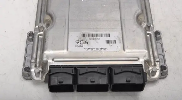 Volvo S40, V40 Engine control unit/module ECU 30620956