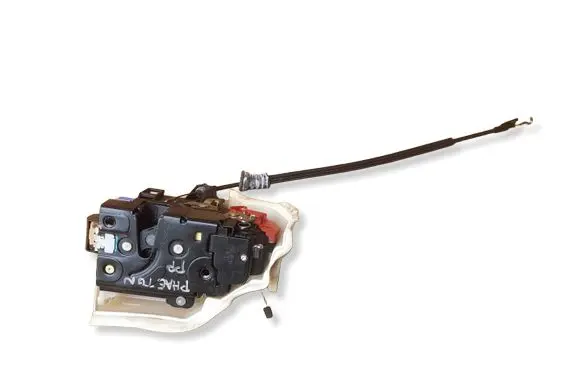 Volkswagen Phaeton Front door lock 3D1837016 E840298002