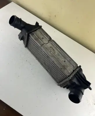 Citroen C5 Intercooler radiator 9645682880