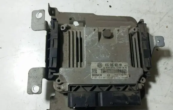 Volkswagen Touran I Engine control unit/module 03G906021MP 03G906021AN 0281014041