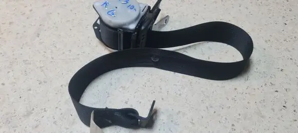 Mazda 3 II Rear seatbelt C7101909 E40438090 C7021