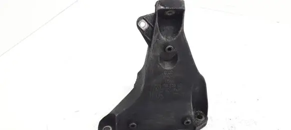 Volkswagen PASSAT B5.5 Engine mounting bracket 8D0199308AG