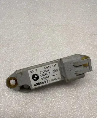 BMW X5 E53 Airbag deployment crash/impact sensor 6911038 270901 0285002064