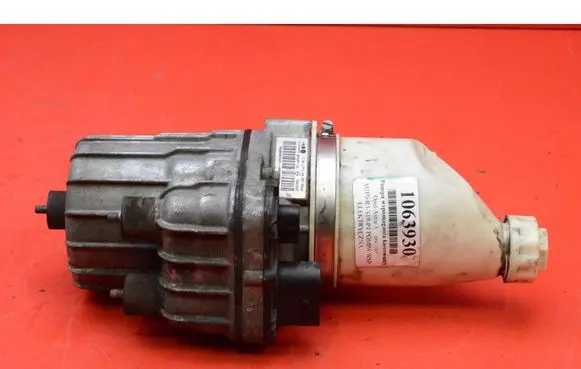 Opel Astra H Power steering pump 13192897
