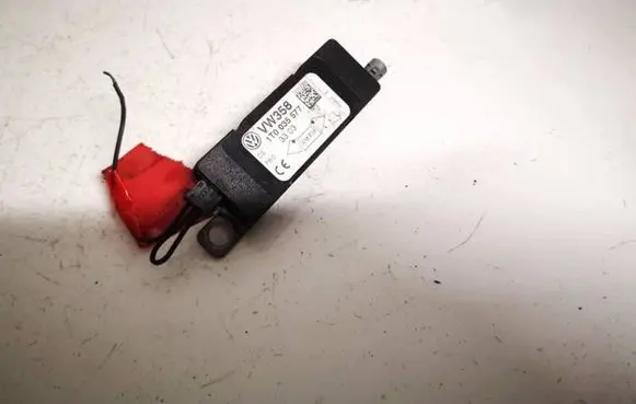 Antenna control unit