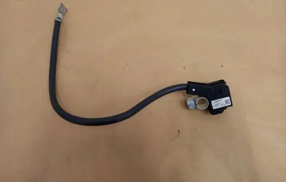 BMW 6 F12 F13 Negative earth cable (battery) 9253082