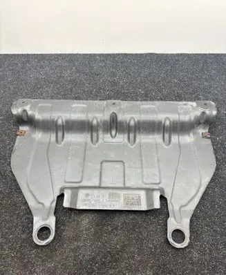BMW 1 F20 F21 Engine splash shield/under tray 6850067 51164310