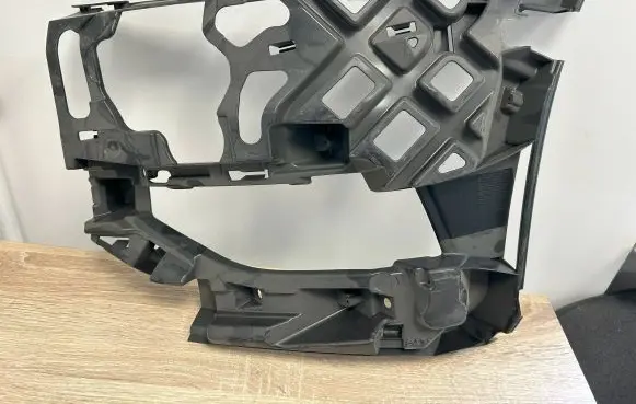 Volkswagen Golf VII Front bumper mounting bracket 5G0807723F
