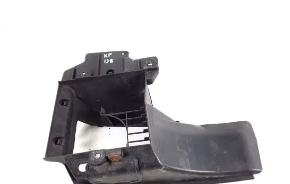 Toyota Avensis Verso Intercooler air channel guide 17909-27020