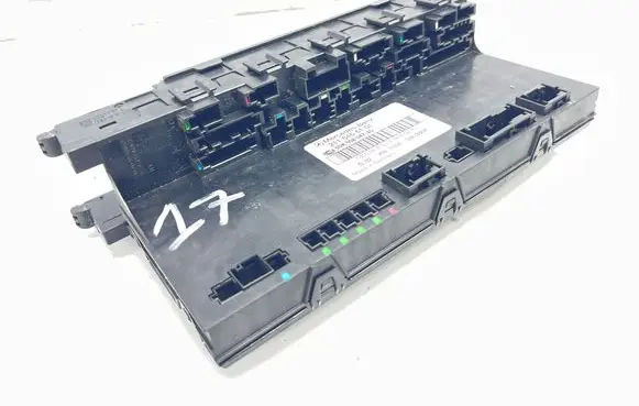 Mercedes-Benz CLS C219 Fuse module 2115455101 5DK00804745