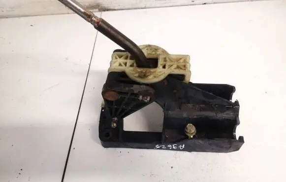 Ford Maverick Gear shifter/selector g646