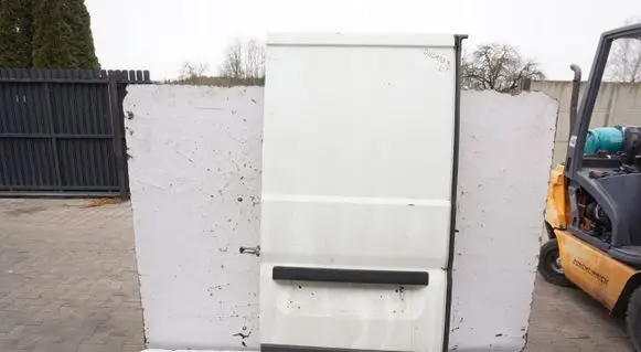 Audi A4 S4 B6 8E 8H Rear door 