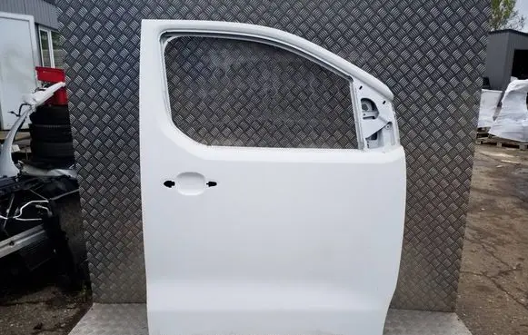 Peugeot Expert Front door 