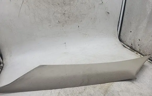 Audi 80 90 B3 (D)pillar trim (top) 893837296