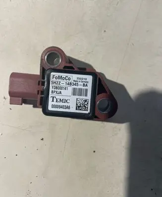 Land Rover Discovery 4 - LR4 Airbag deployment crash/impact sensor 5H2Z14B345BA 00009403A6 YDB000141
