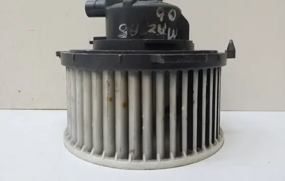 Mazda 5 Heater fan/blower B32H02 894000 HB111