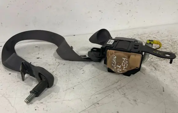 Hyundai Tucson JM Front seatbelt 1031123