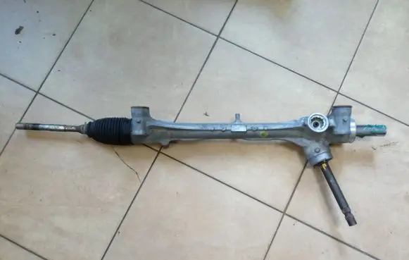 Toyota C-HR I Steering rack
