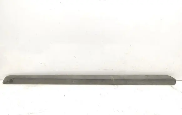 Citroen C3 Pluriel Front door trim (molding) 9641908277