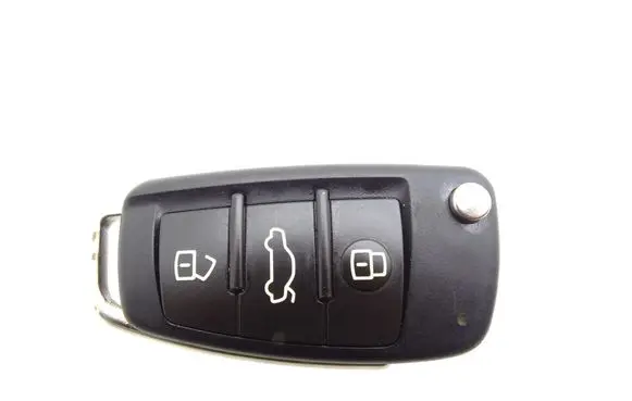 Audi TT TTS Mk2 Ignition key/card 8P0837220D