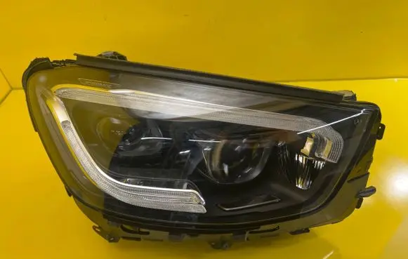 Mercedes-Benz GLC C253 Headlight/headlamp A2539065003