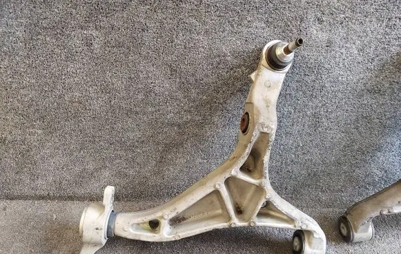 Dodge Durango Front lower control arm/wishbone