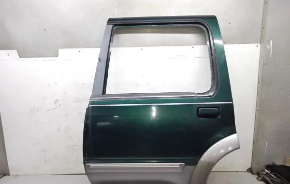 Ford Explorer Rear door