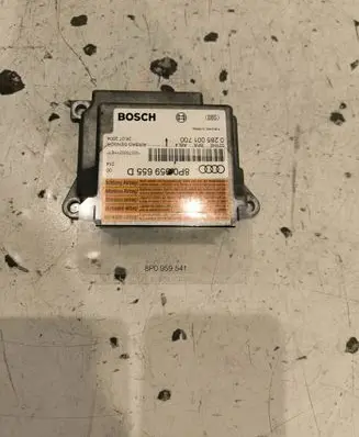 Audi A3 S3 8P Airbag control unit/module 8P0959655D 00370002YHEY 0285001700