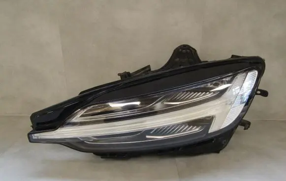 Volvo S60 Headlight/headlamp