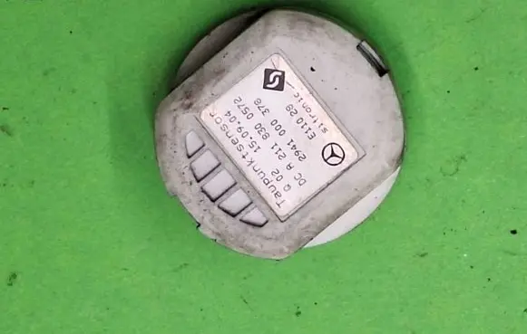 Mercedes-Benz C W203 Interior temperature sensor a2118300572