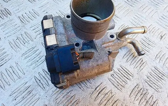 Hyundai i10 Throttle valve 3510004200