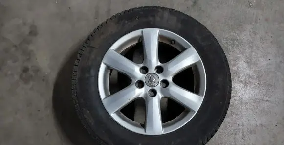 Toyota RAV 4 (XA30) R17 alloy rim 