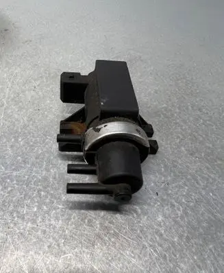 Nissan X-Trail T31 Turbo solenoid valve 8200575400